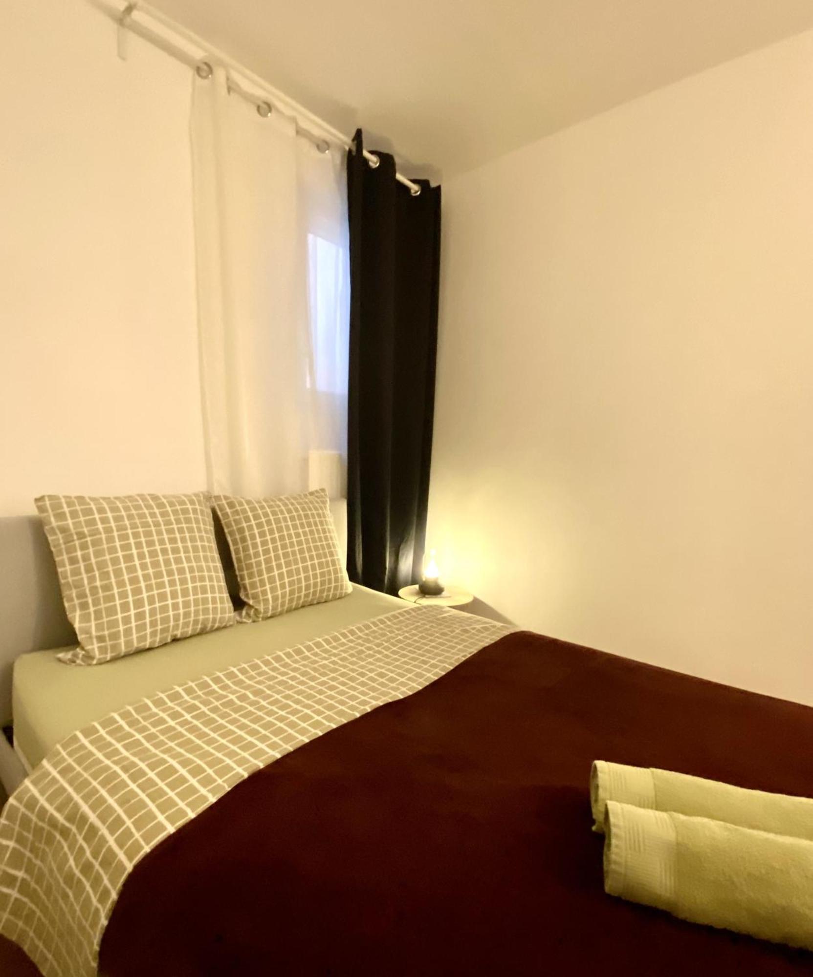 La Vaca T3 Standing Climatisation Wifi Netflix Coeur Historique Appartement Béziers Buitenkant foto